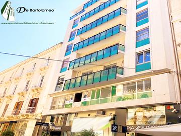 Prestigioso appartamento via di palma