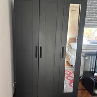 Armadio Ikea con specchio