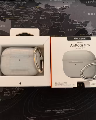 Custodia Spigen Airpods Pro Urban Fit