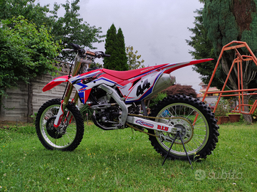 Honda CRF 250 R cross