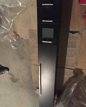 Nicchia da Bagno blu notte con vetrinetta opaca