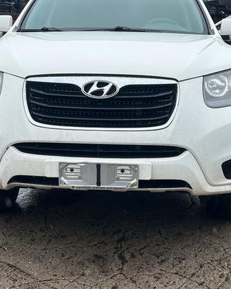 Ricambi usati di una HYUNDAI SANTA FE 