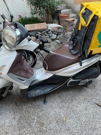 Beverly led 300