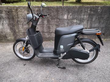 Scooter elettrico ASKOOL Es3