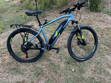 Bici elettrica MTB Rockrider E-ST100