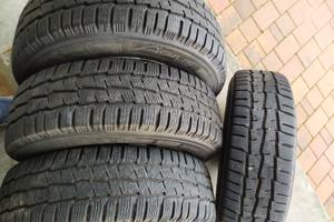 Pneumatici,saccoletto,condizionatore e altro