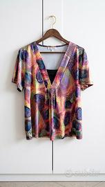 t-shirt collo a V con finto top