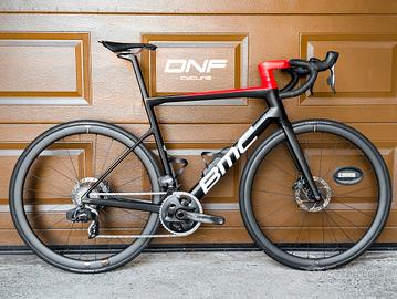 BMC TEAMMACHINE SLR 01 MOD FORCE AXS ⚫🔴
