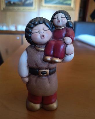 Thun Personaggio del Presepe Giubileo Rosso