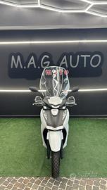 Honda SH 125 SPORT