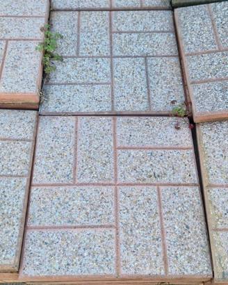 Stock lastre giardino