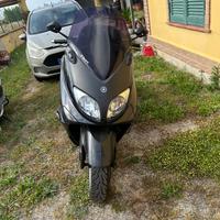 Yamaha T Max - 2002