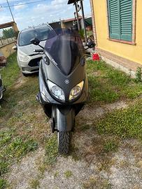 Yamaha T Max - 2002