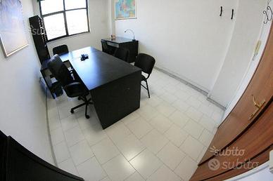 Ufficio arredato compreso posti auto euro 269 mese
