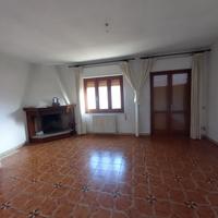 Ussana appart 2° e ultimo p. 140 mq con p. auto