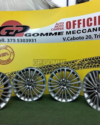 4 Cerchi Lega 17 pollici Opel
