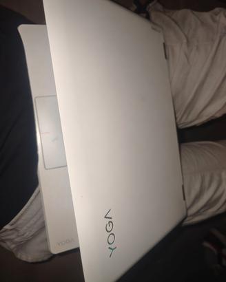 PC portatile 2in1 touchscreen