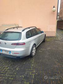 Alfa Romeo 159