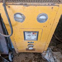 carica batterie muletti ecc...