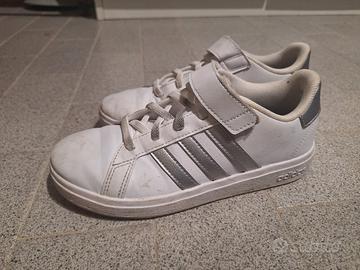 scarpe Adidas numero 34