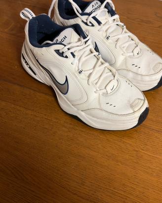 Scarpe Nike Air Monarch IV praticamente nuove!