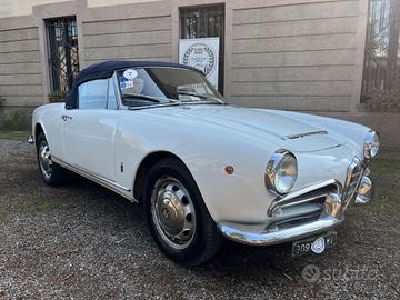 Alfa Romeo Giulia Spider