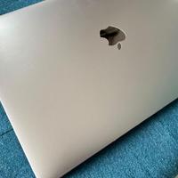 macbook pro 2018