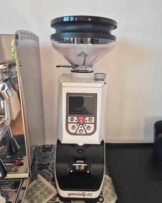 macinacaffè Eureka Atom Specialty 65