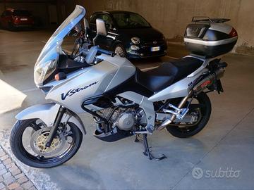Suzuki VStrom DL 1000 tris bauletti+Hyperpro+GPR