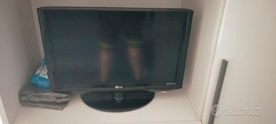 TV LG 26" HD Ready + Decoder DVB-T2 70€ trattabili
