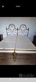 letto in ferro battuto con materassi