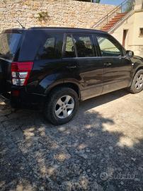 suzuki gran vitara 2.0