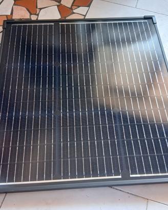 Pannello solare monocristallino 50w con regolatore