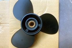 Elica Solas per fuoribordo NUOVA