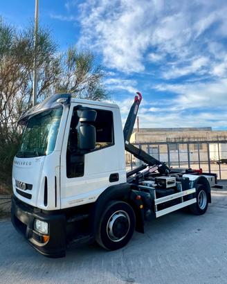 Iveco Eurocargo scarrabile 120e22