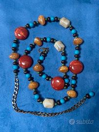 Collana etnica  perle colorate e pietre sintetiche