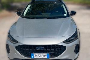 Ford Focus Active 4a serie