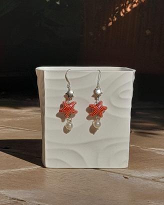 Orecchini con stella marina in ceramica