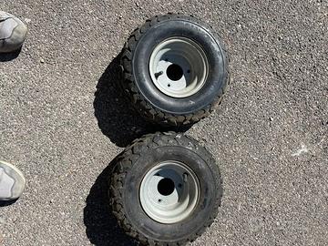 cerchi e copertoni 145/70-6 per quad