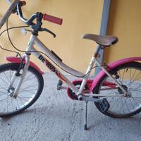 bicicletta  x femminuccia misura 20