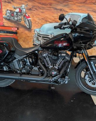 Harley-Davidson Softail Low Rider ST 117