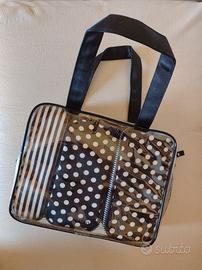 Beauty Case set  *Carpisa"