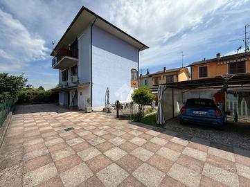 PORZIONE DI BIFAMILIARE A DOVERA