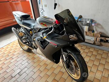 Yamaha r1 1000 del 2002