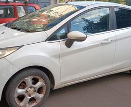 FORD Fiesta 6ª serie - 2011