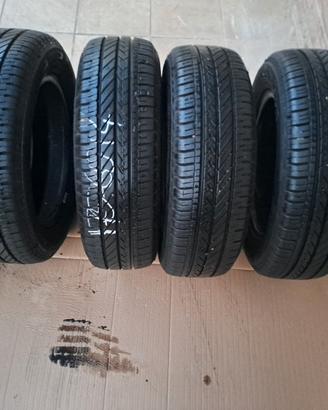 4 pn. 175 65 14 Goodyear con montaggio 