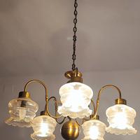 Lampadario vintage 5 luci in ottone e vetro – Otti