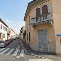 Grazioso Monolocale con posto auto a Seregno