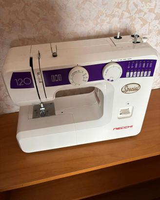 Macchina per cucire Necchi N120 special