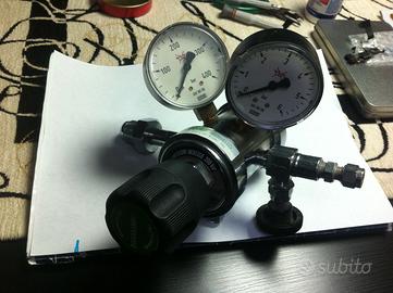 Regolatore di pressione gas Rivoira